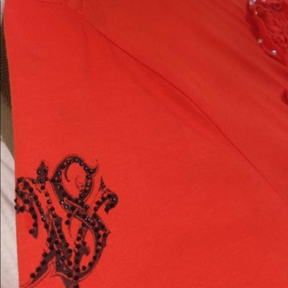 Orange T - Picture 4 of 4